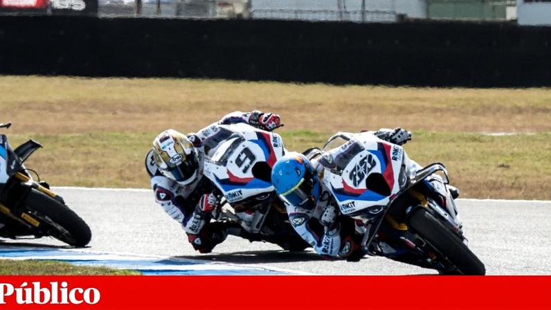 Miguel Oliveira em acção no circuito de Phillip Island, na estreia no Mundial de Superbikes