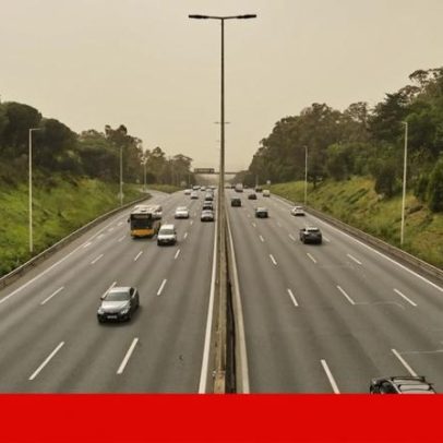 Autocarro da Rede Expressos incendiou-se na A2, sem feridos