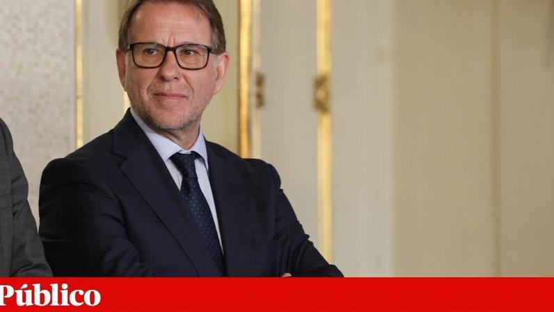 O novo ministro da Administração Interna, Luís Neves, durante a cerimónia de tomada de posse no Palácio de Belém