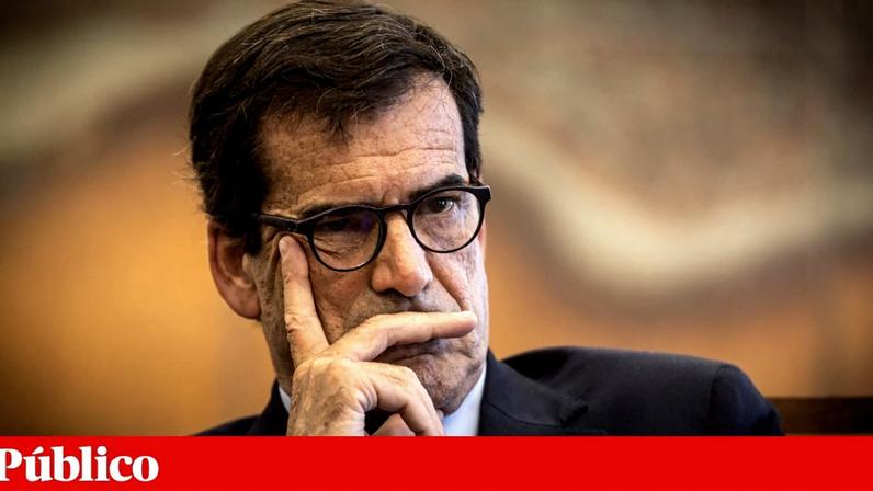 Rui Moreira tem 69 anos e é dois anos mais velho do que Manuel Lobo Antunes