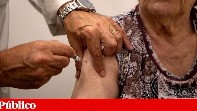 As vacinas contra a covid-19 têm sido actualizadas para responder às alterações no vírus