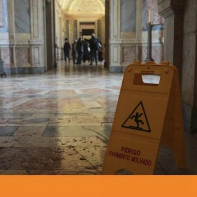Ministra da Cultura compromete-se com mais financiamento para o Palácio de Mafra