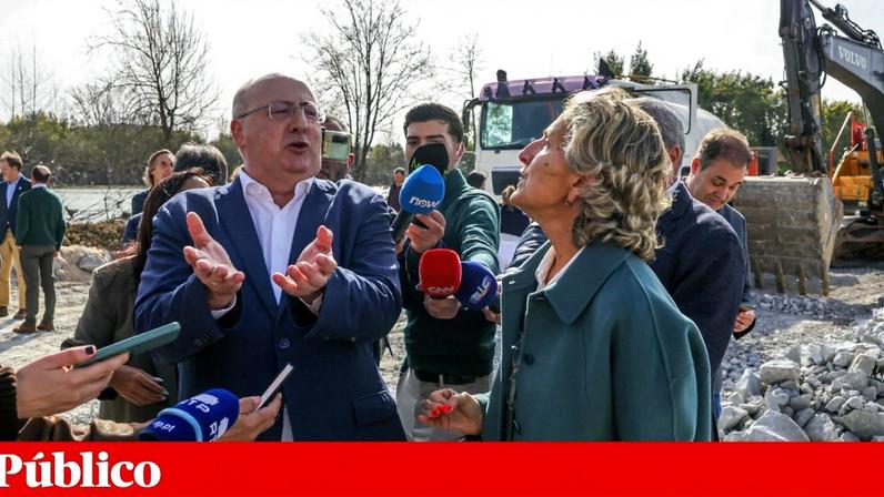 O ministro da Agricultura e Mar, José Manuel Fernandes, e a presidente da Câmara Municipal de Coimbra, Ana Abrunhosa