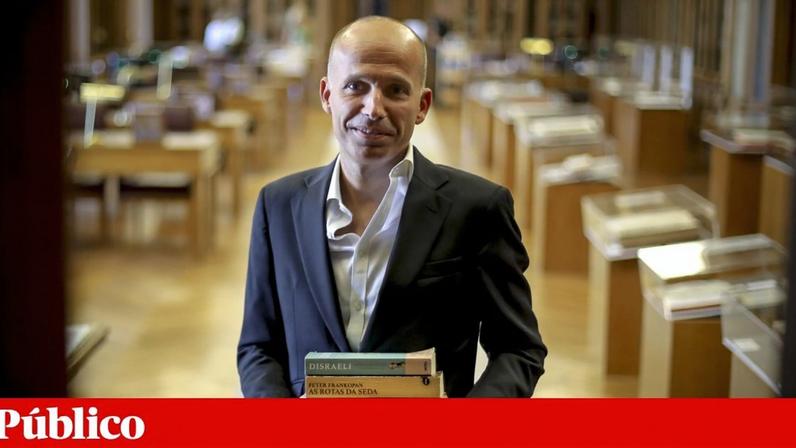 Pedro Mota Soares é presidente da Assembleia Municipal de Cascais