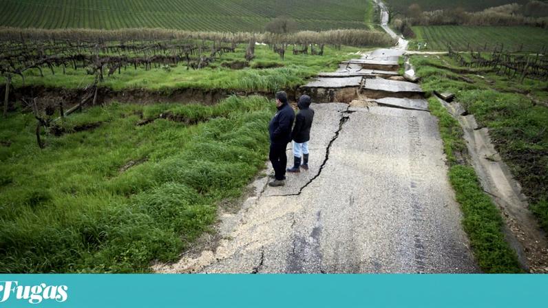Na Casa Santos Lima, em Alenquer, os terrenos não resistiram à chuva intensa e persistente e cederam