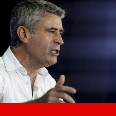Carneiro busca convergência com AD já e prepara PS para 2029