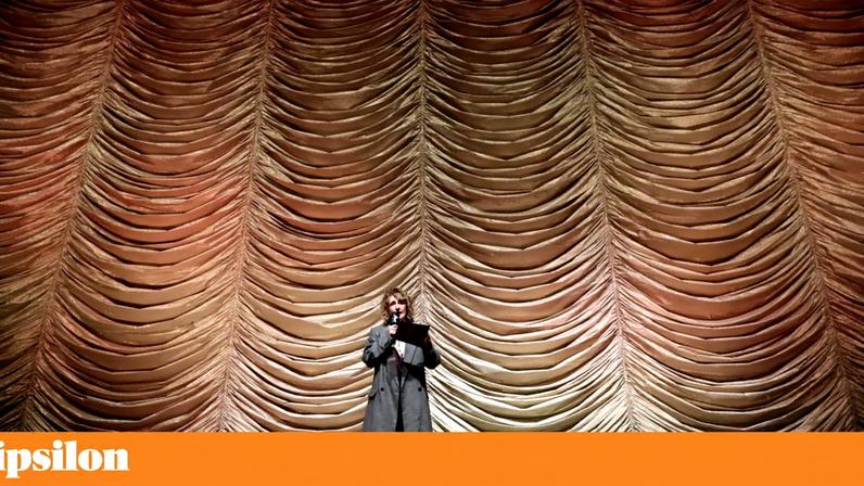 Tricia Tuttle em palco nesta edição do Festival de Berlim