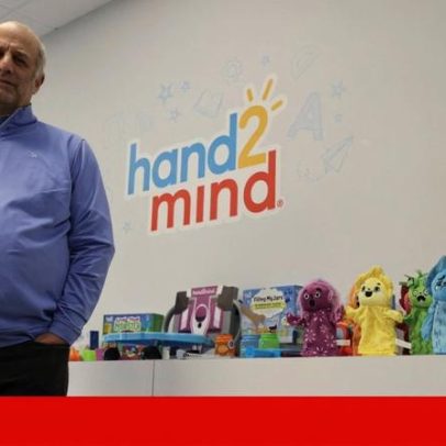 Mais de 1800 empresas pedem reembolso de taxas consideradas ilegais de Trump