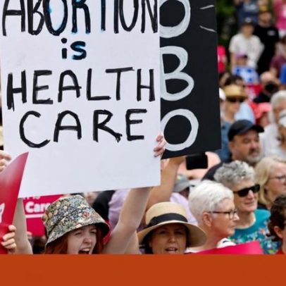 Comissão autoriza fundos europeus para abortos no estrangeiro