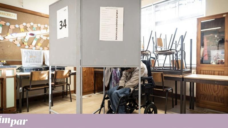 As crianças são observadoras atentas e sensíveis, aprendendo mais através da observação direta do que dos discursos proferidos