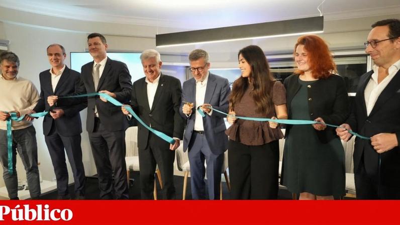 Carlos Moedas, presidente da Câmara Municipal de Lisboa, inaugurou o novo centro de desenvolvimento tecnológico
