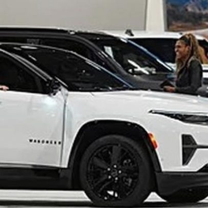 Crise na indústria automóvel gera impactos económicos e reestruturações