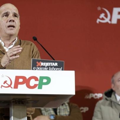 PCP questiona Governo sobre despedimentos ligados a licença parental