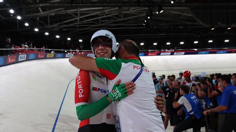 Diogo Narciso estreou-se neste Europeu com o oitavo lugar na corrida por pontos, naquele que é, até ver, o melhor resultado de Portugal em Konya-2026