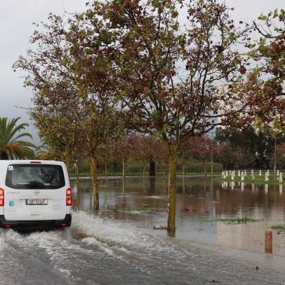 Carro que passou por ribeira pode ter custos elevados