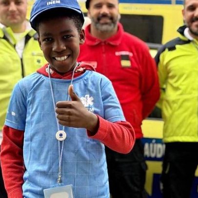 Mulher salva pelo filho de nove anos afirma orgulho enorme