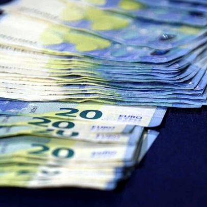 Julgados por assaltos a seis bancos com 548 mil euros roubados