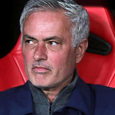 Mourinho aposta numa estreia a titular no Benfica com mexidas para receber AVS