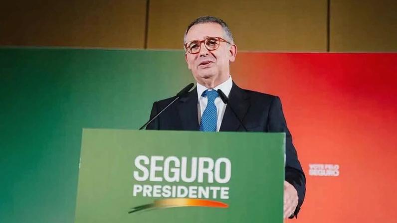 Seguro diz que voto à sua esquerda «não conta» e pode favorecer a direita