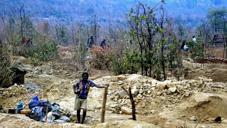 EUA apoiam mina de terras raras em Moçambique que considera vital com 1,6 ME