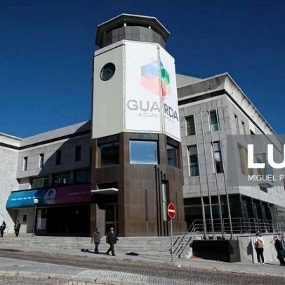 PJ realiza buscas na Câmara da Guarda e em três empresas do Norte