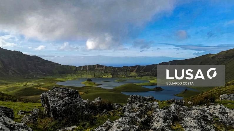 Presidente do Governo dos Açores reconhece condicionamento do clima no abastecimento ao Corvo