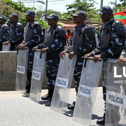 Polícia angolana anuncia recrutamento de mais de 50.000 agentes