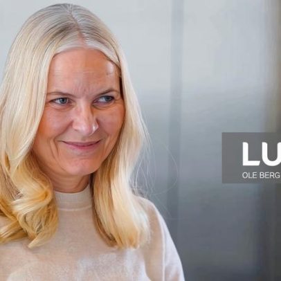 Princesa herdeira da Noruega pede desculpas por ligações a Epstein