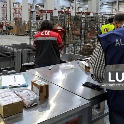 UE encerra isenção aduaneira em encomendas até 150 euros e cria taxa de 3 euros