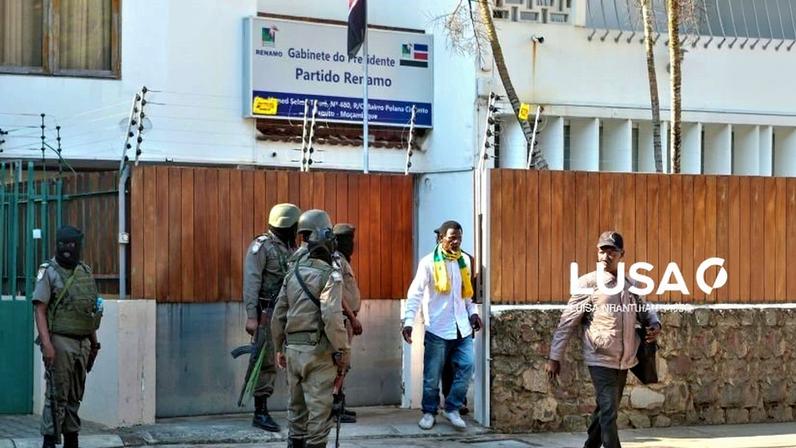 Moçambicana Renamo suspende histórico e ex-deputado por violar estatutos