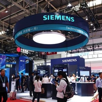 Siemens lucra 2.200 milhões de euros no 1.º trimestre do ano fiscal 2026