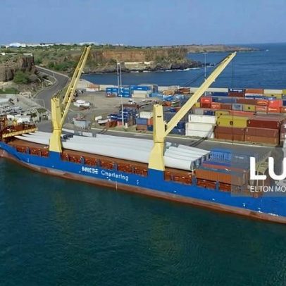 Portos de Cabo Verde movimentaram mais mercadorias e menos passageiros em 2025