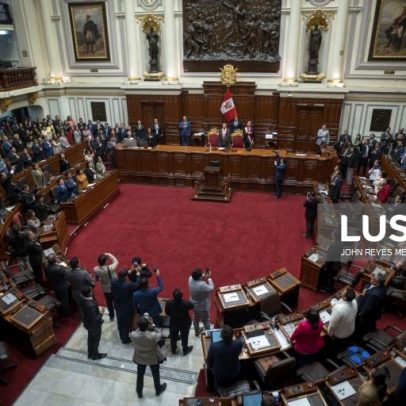 Deputado marxista toma posse como oitavo Presidente do Peru na última década