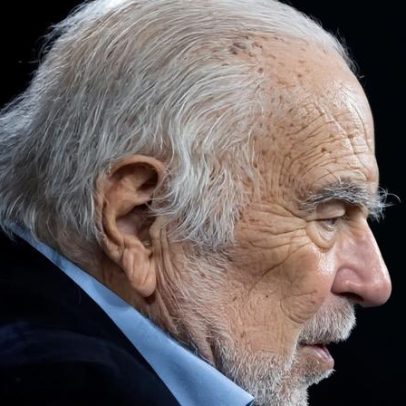 Novo livro de Manuel Alegre e inéditos premiados marcam edições de fevereiro