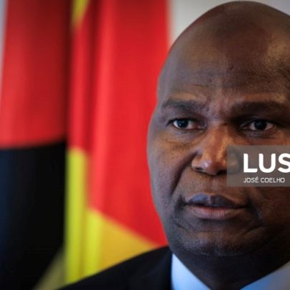 Presidente moçambicano exige reparação de ponte-cais de Inhambane em 15 dias