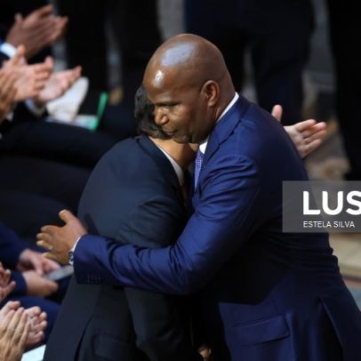 Presidente moçambicano antevê reforço das relações após vitória de Seguro
