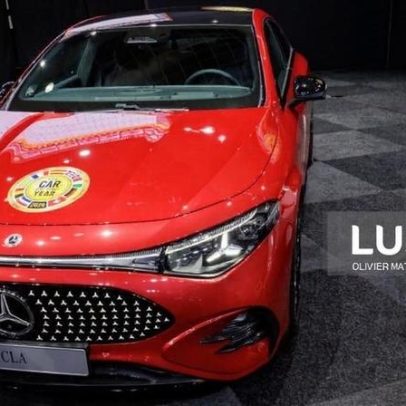 Lucro da Mercedes-Benz cai 48,8% para 5,331 M€ em 2025