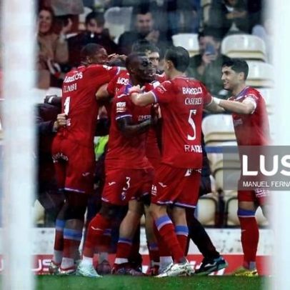 Gil Vicente goleia Famalicão e volta ao quarto lugar