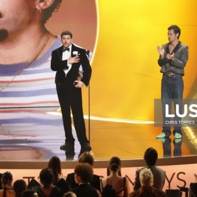 Bad Bunny vence Álbum do Ano no Grammy com disco em espanhol
