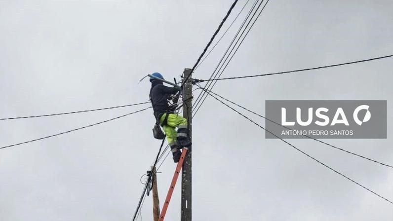 Um total de 56 mil clientes da E-Redes sem energia ao início da manhã
