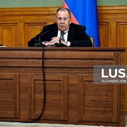 Rússia afirma que desarmamento nuclear é inviável com fim do tratado com EUA