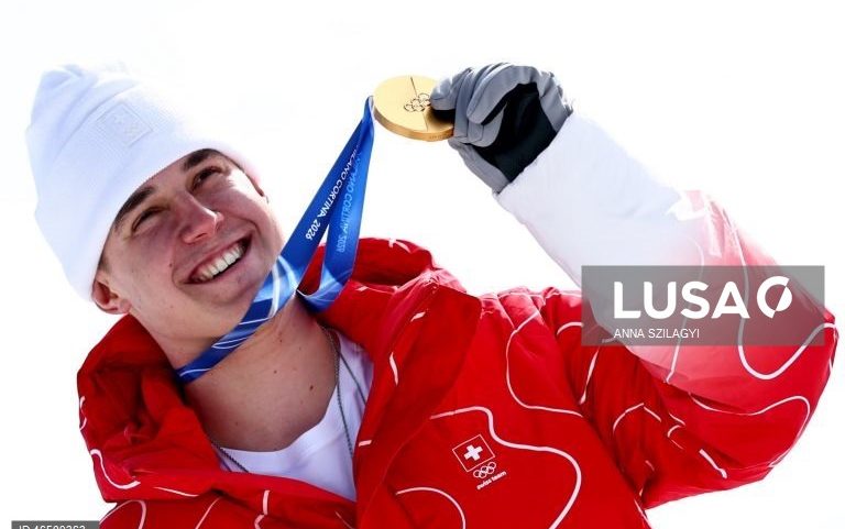 Suíço Franjo von Allmen conquista primeira medalha de ouro dos Jogos Olímpicos de Inverno