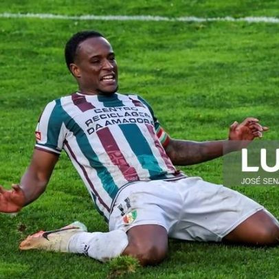 Estrela da Amadora vence Santa Clara na estreia de Petit nos Açores