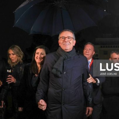Seguro eleito Presidente com mais de três milhões de votos