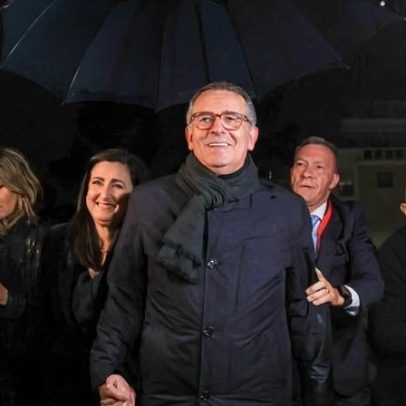Projeções apontam vitória de António José Seguro entre 66,8% e 73%