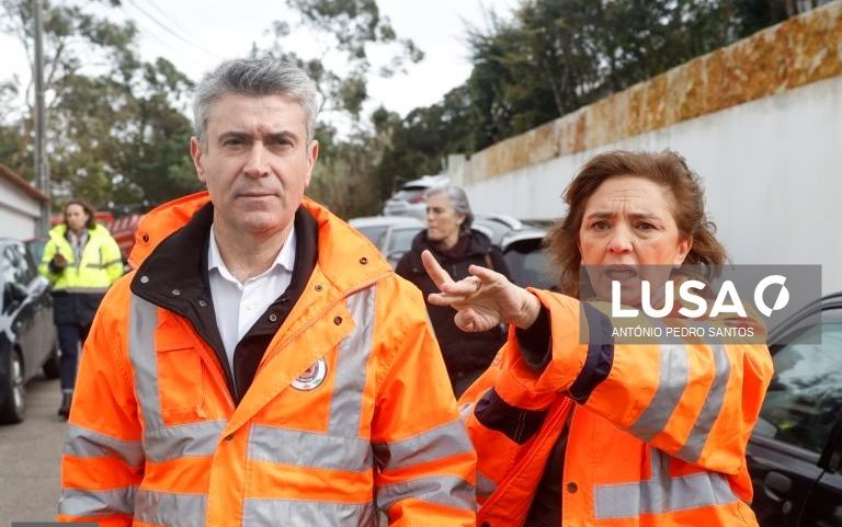 Casas notificadas para demolição na Azinhaga dos Formozinhos têm problemas estruturais - Inês de Medeiros