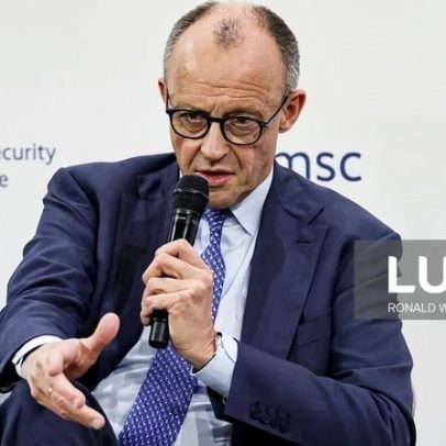 Chanceler alemão alerta que a liberdade da Europa já não é conquistada