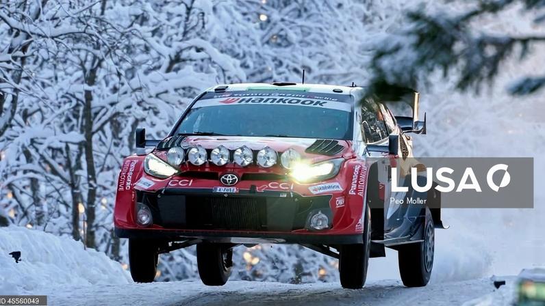 Elfyn Evans a caminho do primeiro triunfo da temporada