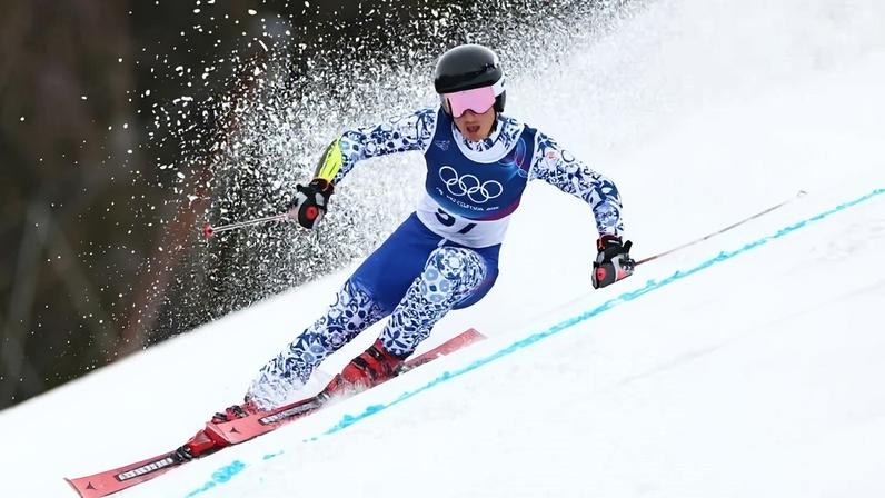 Português Emeric Guerillot desqualificado em slalom na despedida olímpica