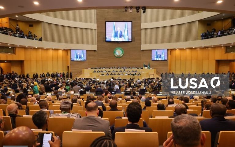 União Africana aprova resolução a pedir à ONU que declare escravatura crime contra a humanidade